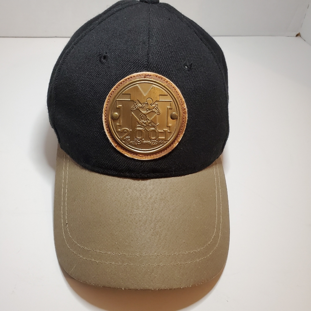 2001 Disney World Mickey Mouse Hat